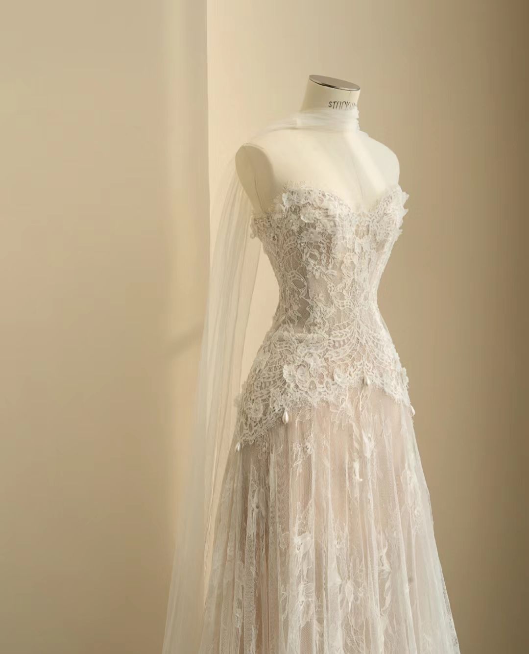 elopement dresses