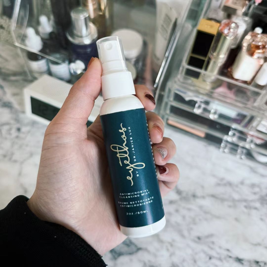 lash shampoo​
